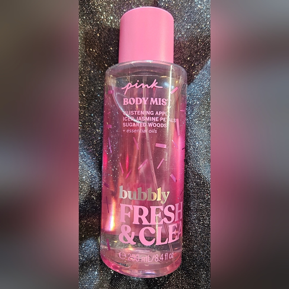 VS PINK Bubbly Fresh & Clean